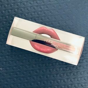 Huda Beauty Demi Matte Cream Liquid Lipstick